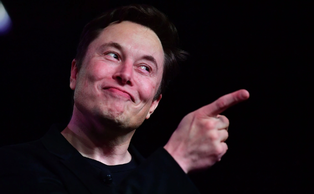 Ein beeindruckter Elon Musk